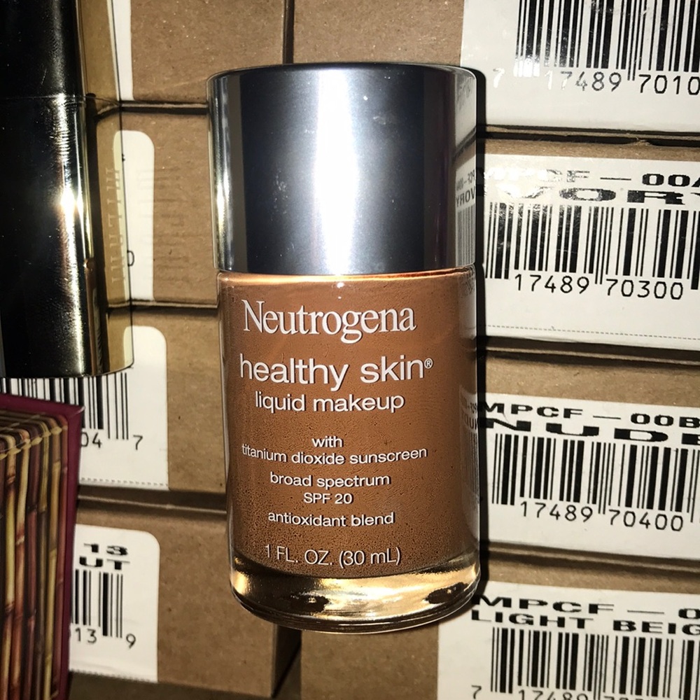 neutrogena healthy skin liquid makeup